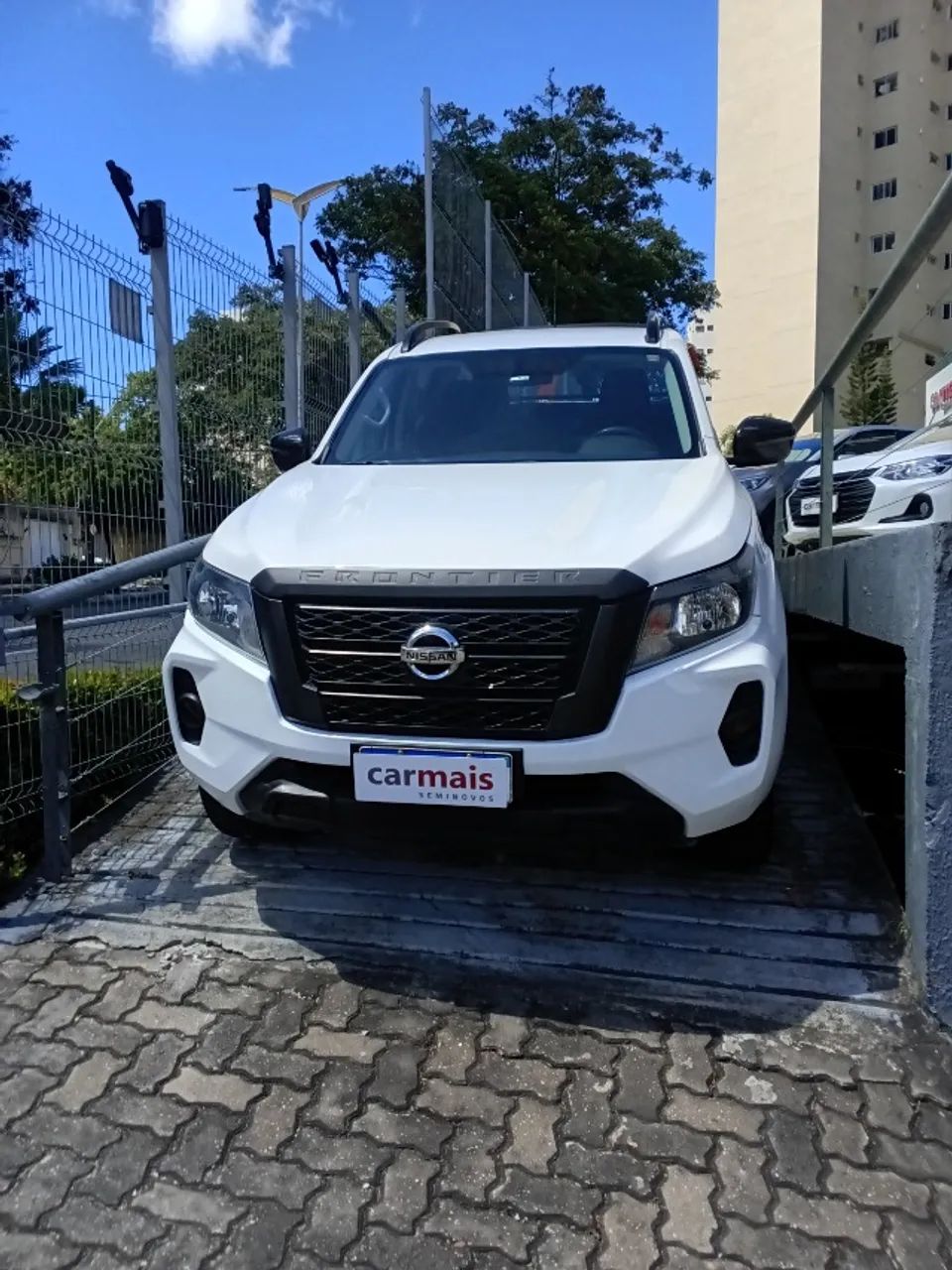Nissan Frontier 2023