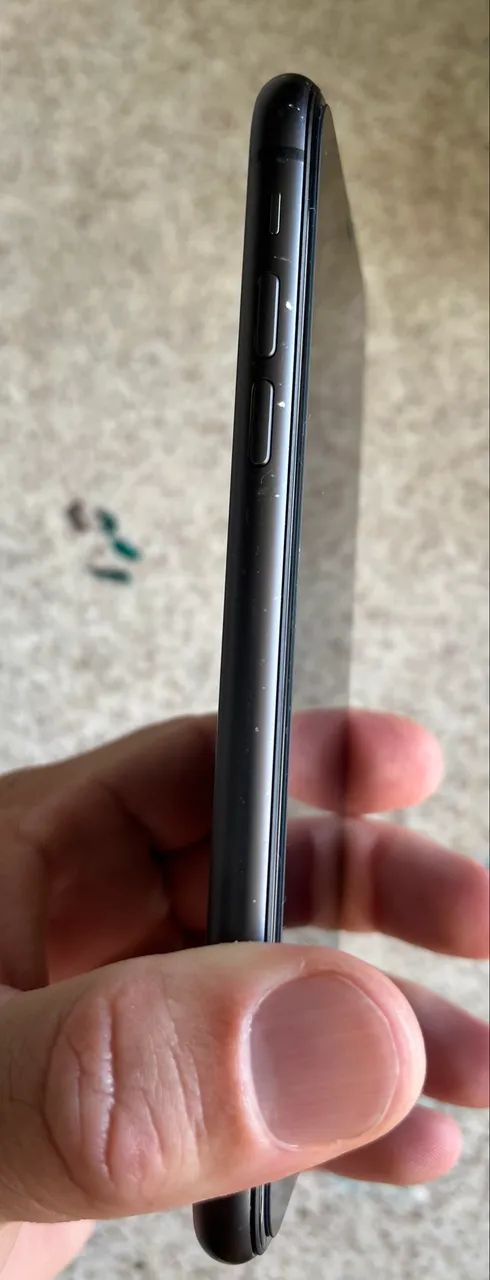 Vendo IPhone 11 64 GB  - Foto 2