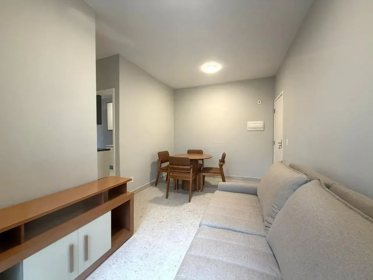 LOCAÇÃO E VENDA APARTAMENTO MOBILIADO - TATUAPÉ - Foto 2