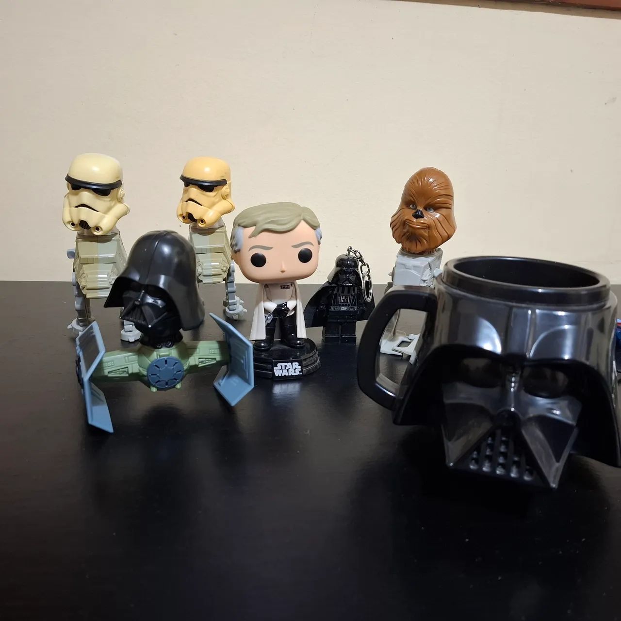 LOTE Star Wars - colecionáveis, action figures, pelúcias e DVD! - Foto 2