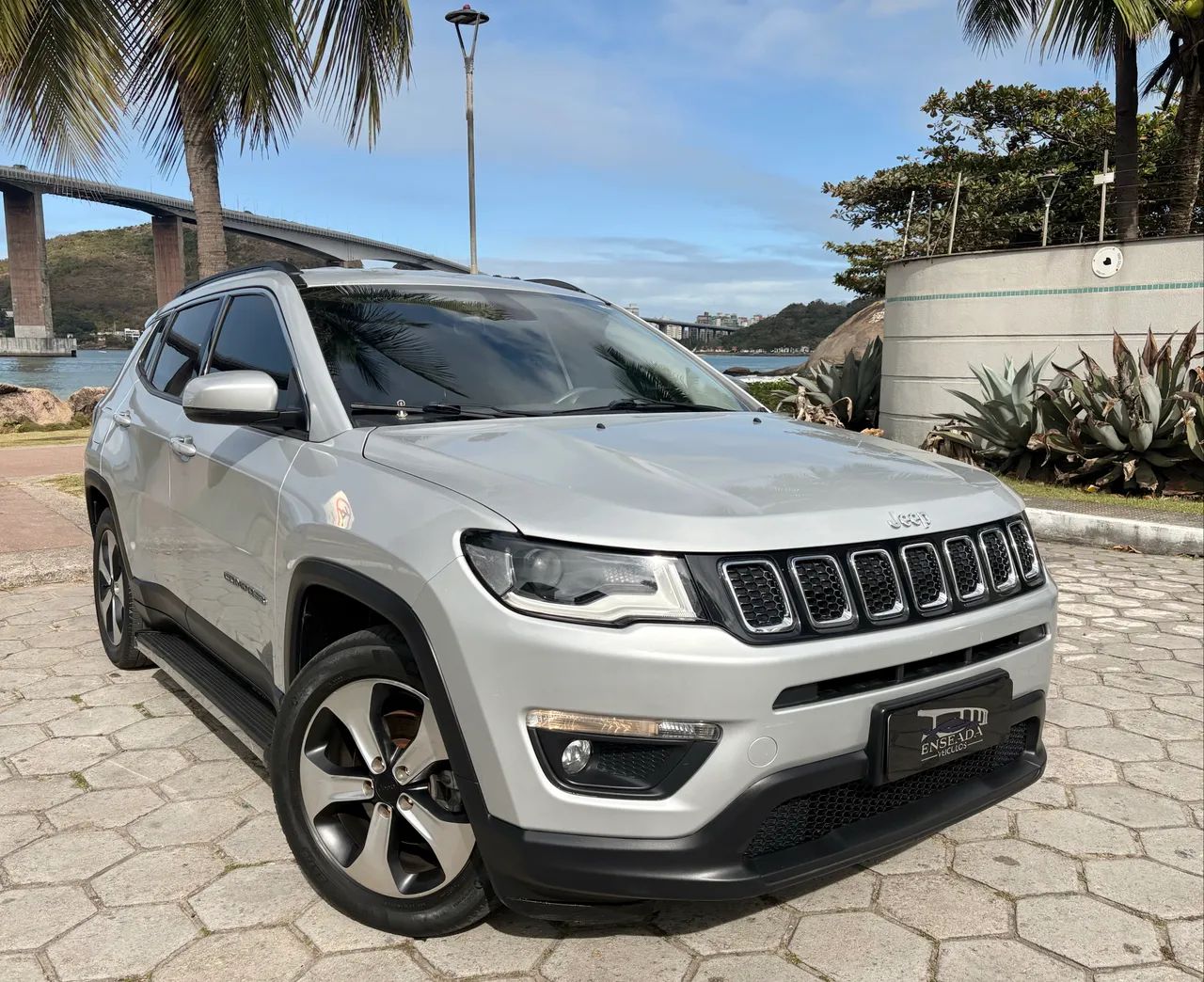 Jeep Compass COMPASS LONGITUDE 2.0 4x2 Flex 16V Aut. 2018