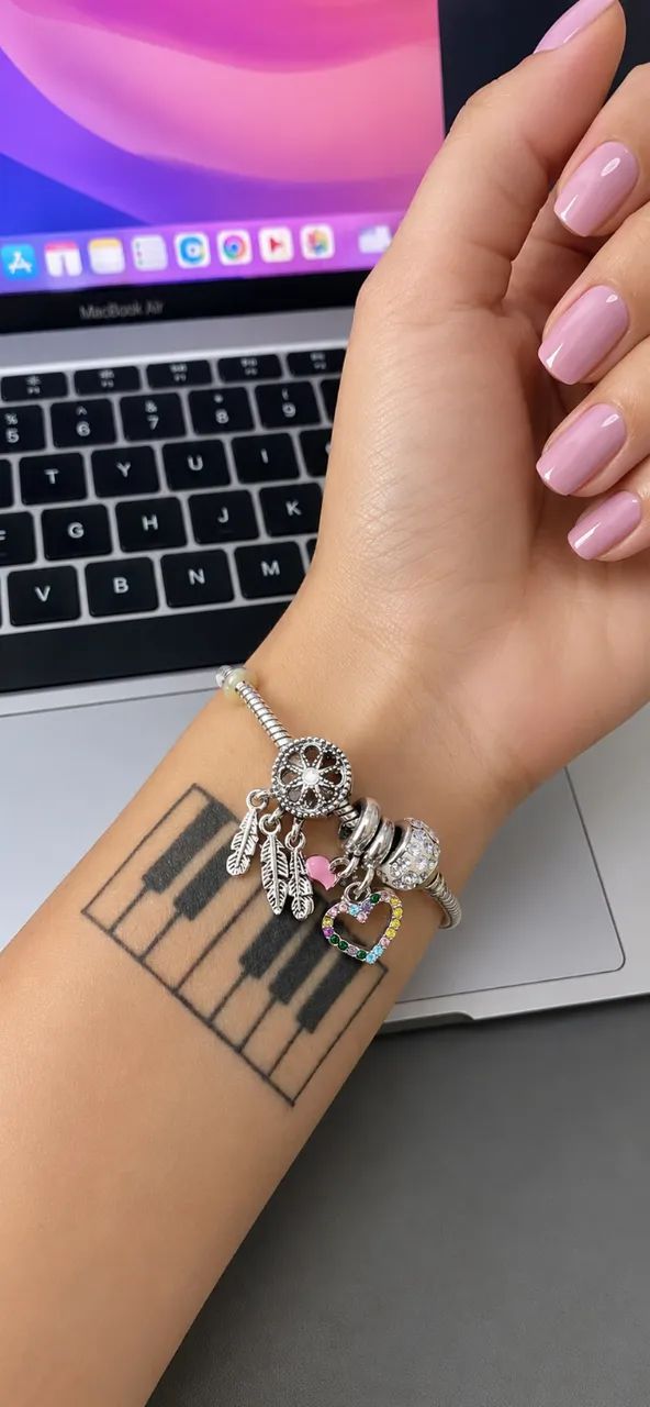Pandora Original com Berloques - Charms - Troco por Celular - Foto 4