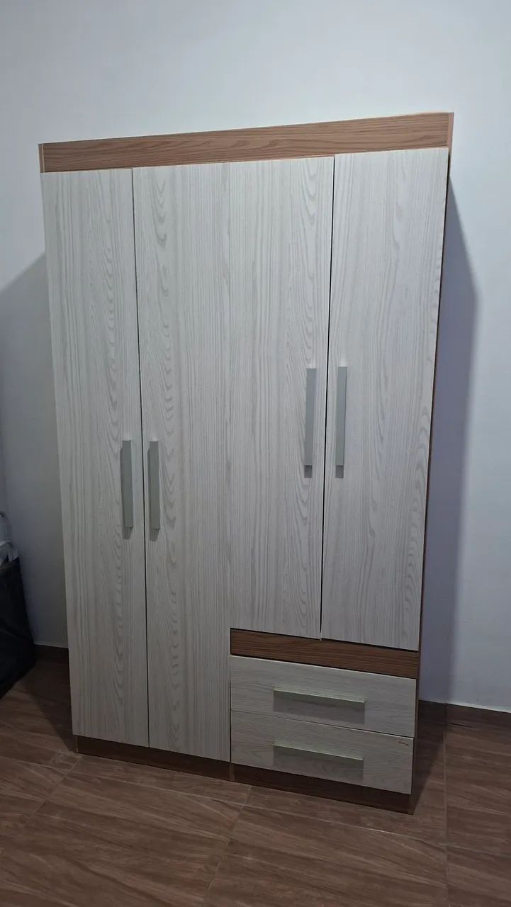 Guarda roupa solteiro 4 portas - Foto 2