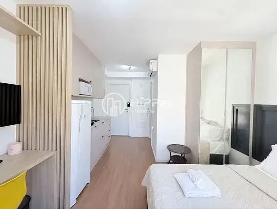 Studio iluminado, mobiliado e decorado! - Foto 4