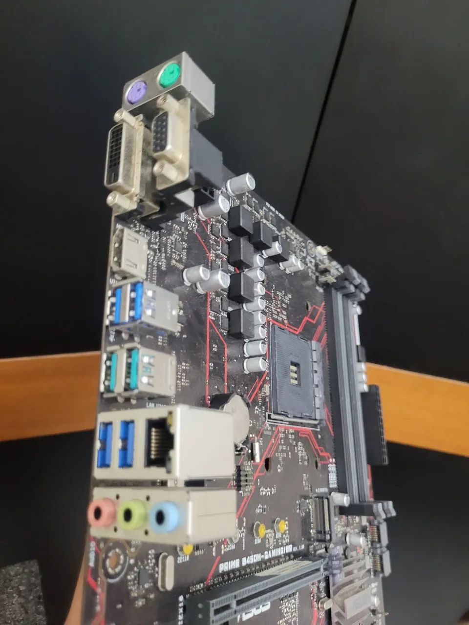 Placa mãe b450m defeito - Foto 2