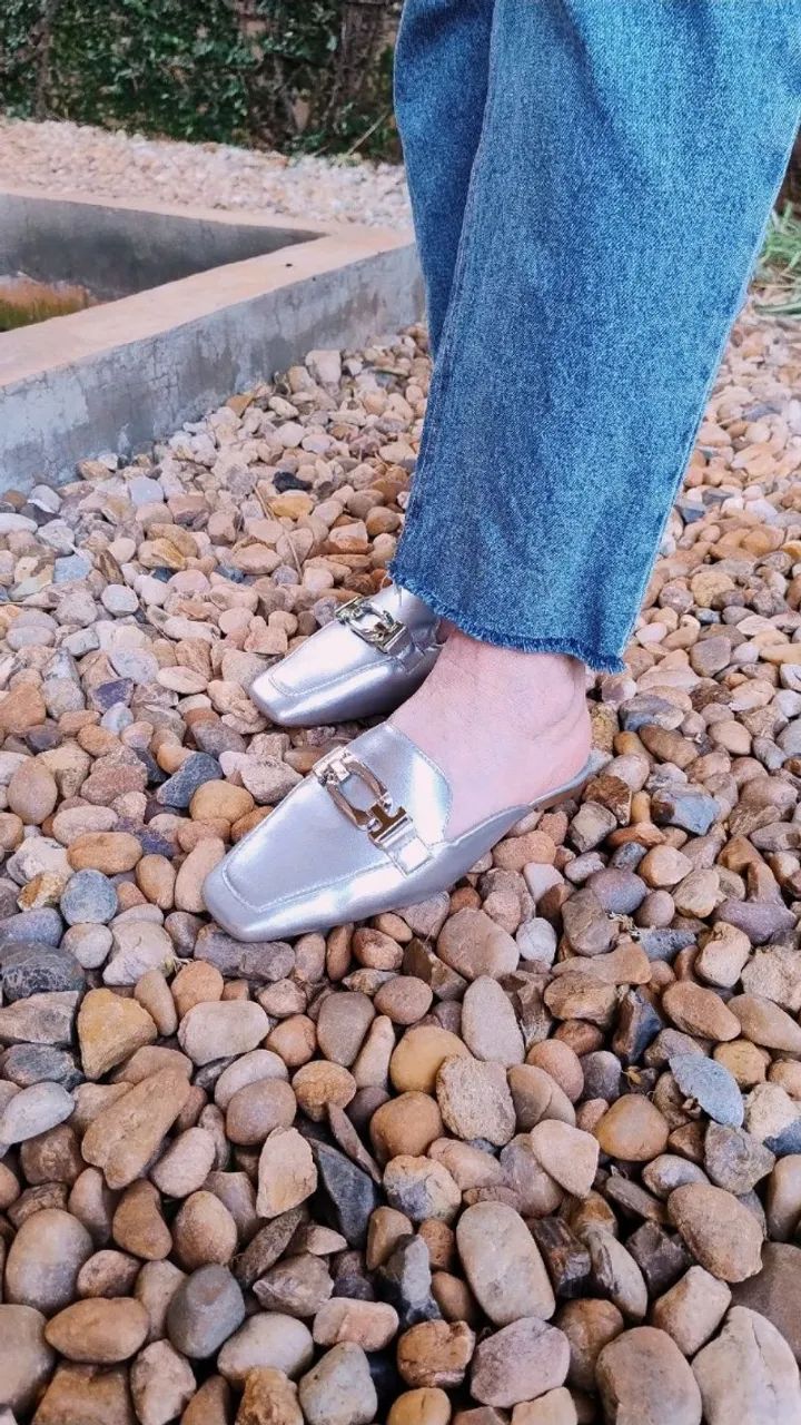 Mule Prata Metalizada com Fivela da Lelive - Foto 3