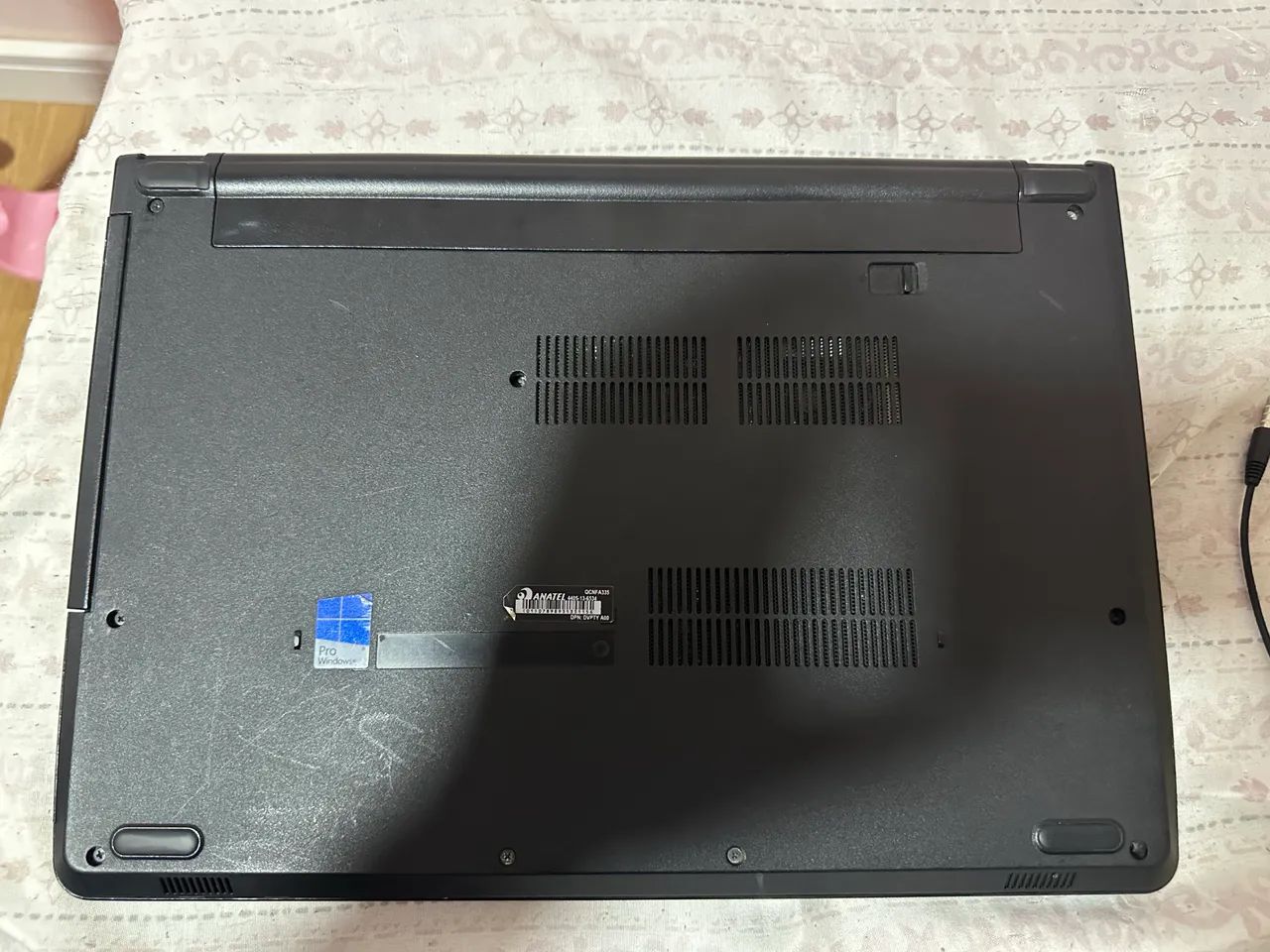VENDO NOTBOOK 1300$ - Foto 3