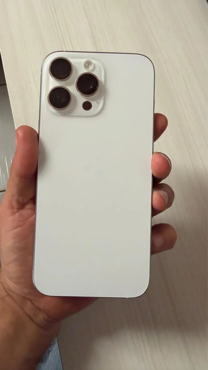 iPhone 16 pro Max 