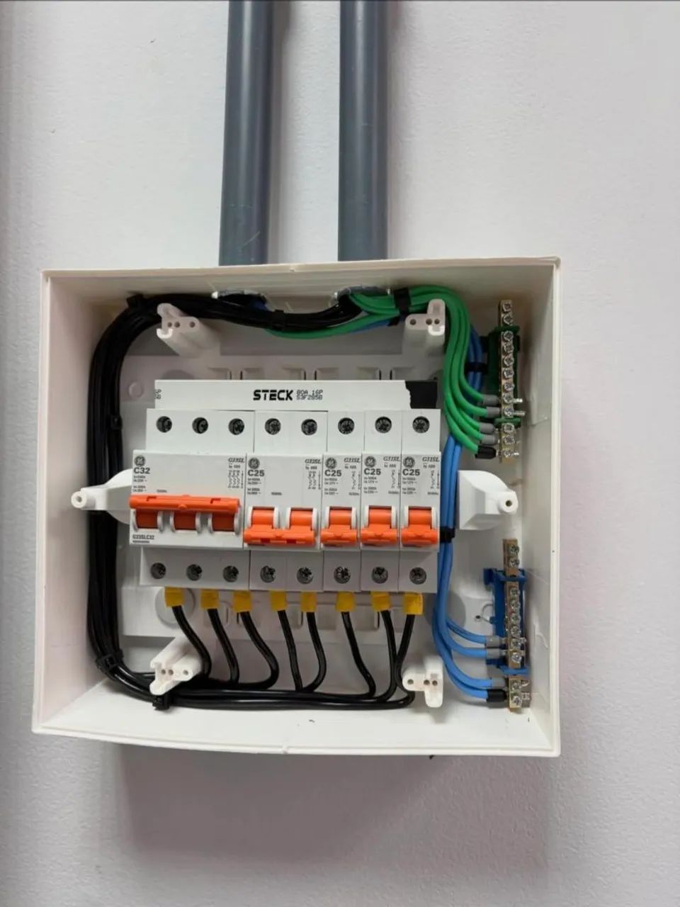 Elétricista Predial e Comercial  - Foto 2