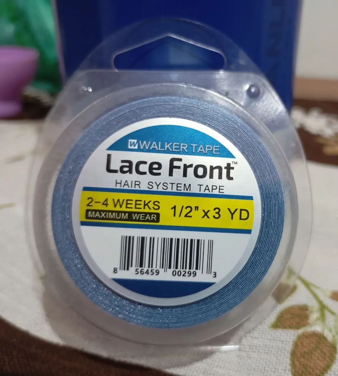 Fita adesiva WALKER TAPE para prótese capilar.