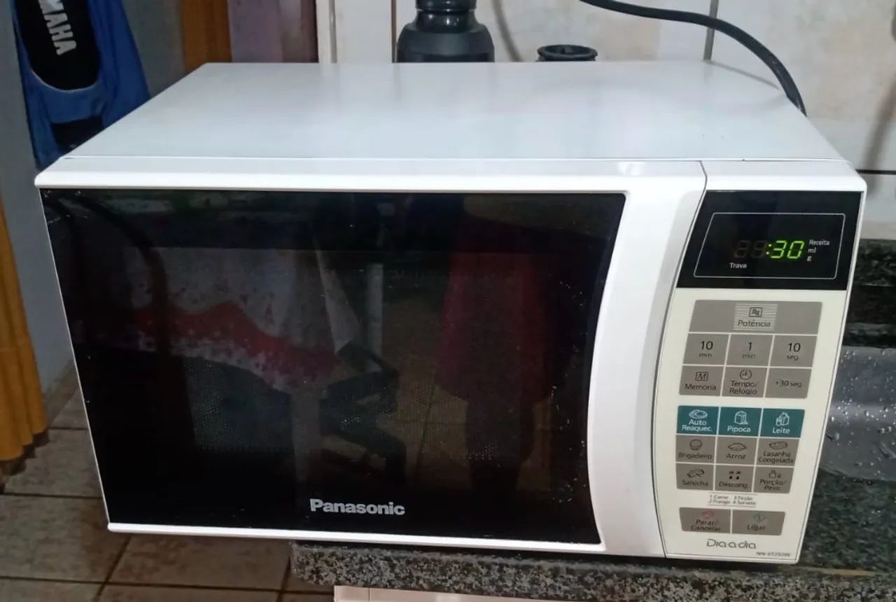 Microondas Panasonic 20 litros 110v