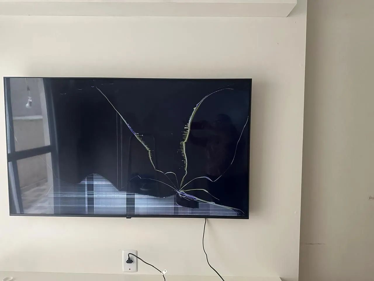 Vendo TV LG 55 polegadas  - Foto 2