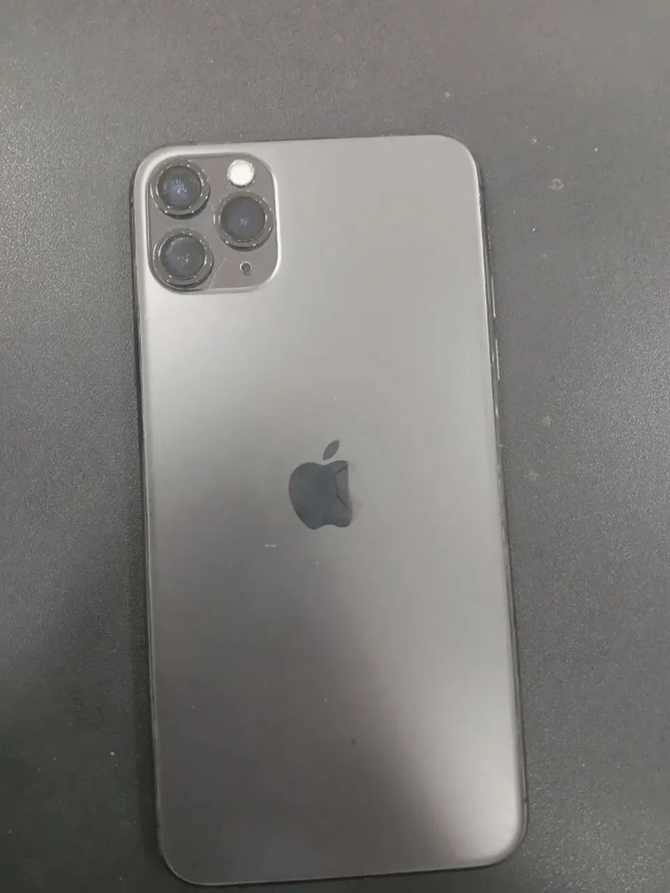 iPhone 11 pro max 64 gb excelente estado - Foto 2