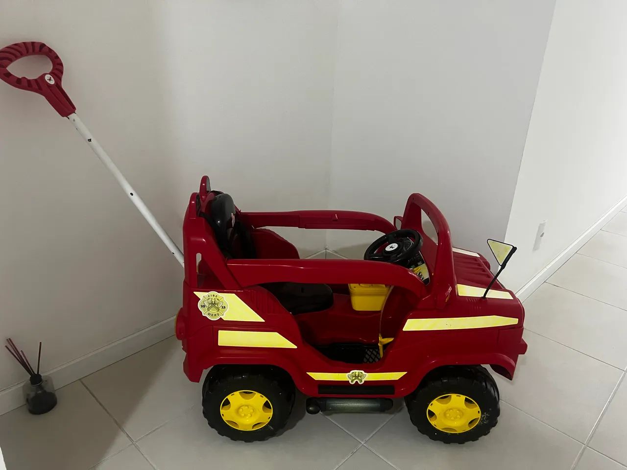 Carrinho de passeio Bombeiro - Foto 2