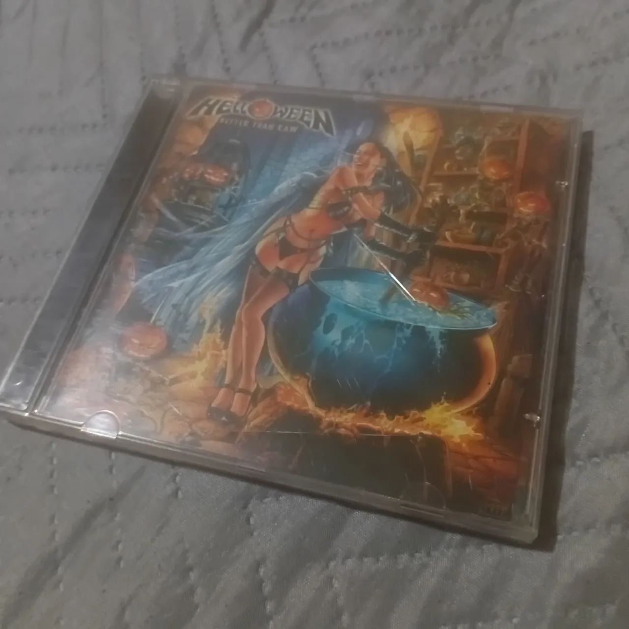 CD Helloween better than raw