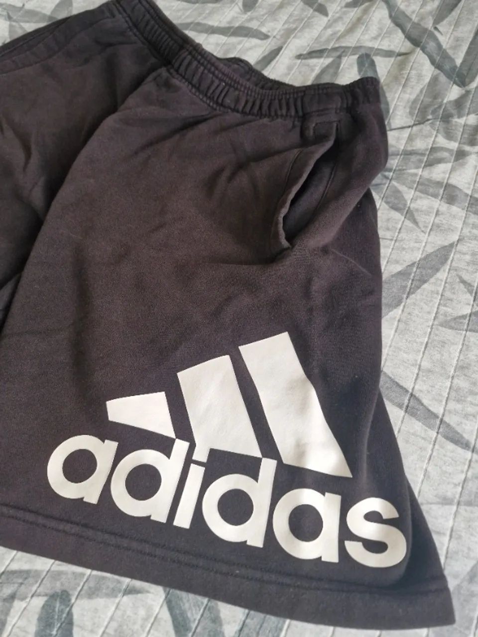 Bermudas 4 por 99 - Foto 3