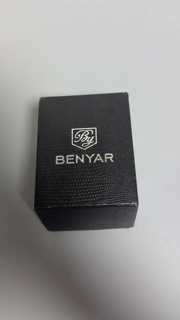 Relógio Benyar