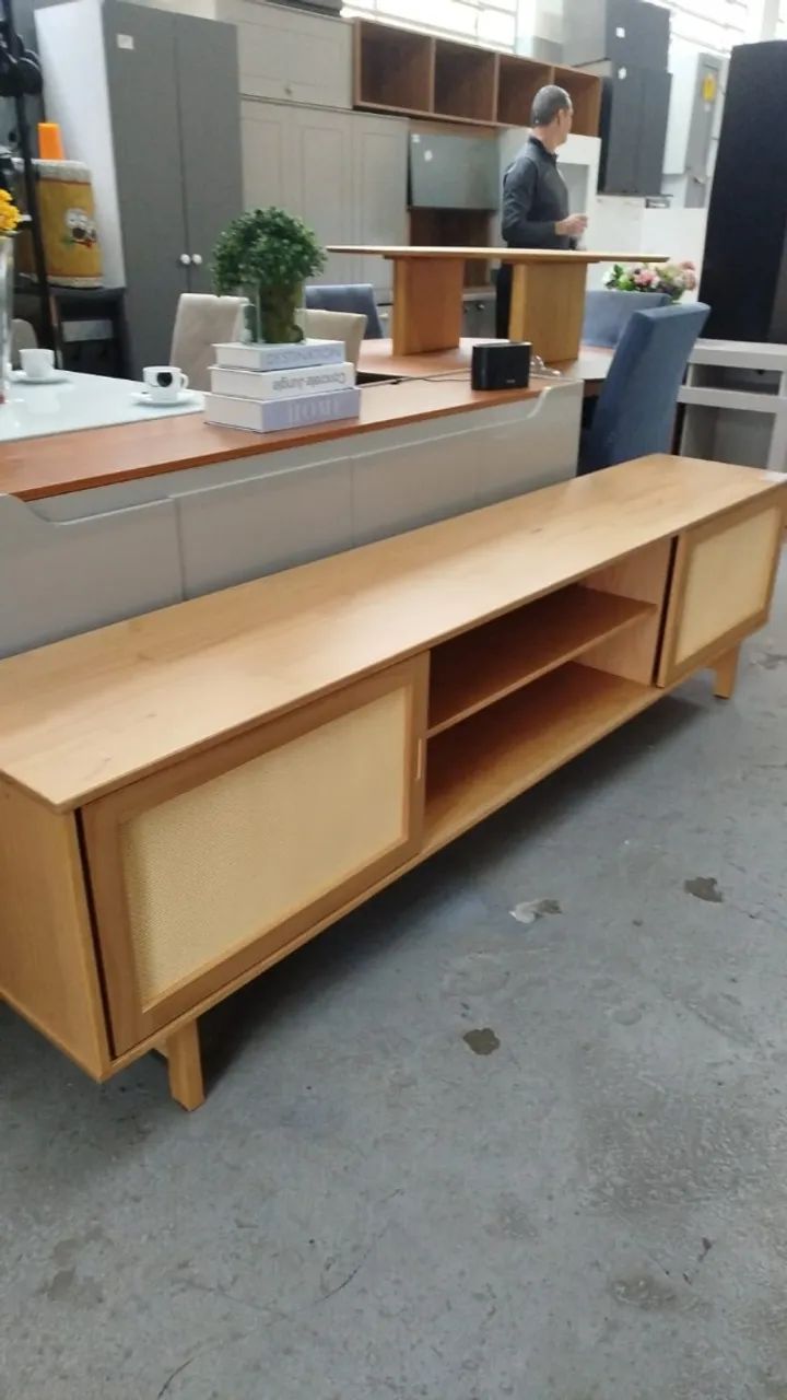 RACK DE MADEIRA MACIÇA 220 CM - Foto 2