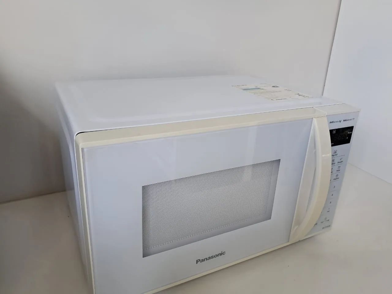 Microondas Panasonic 21L 