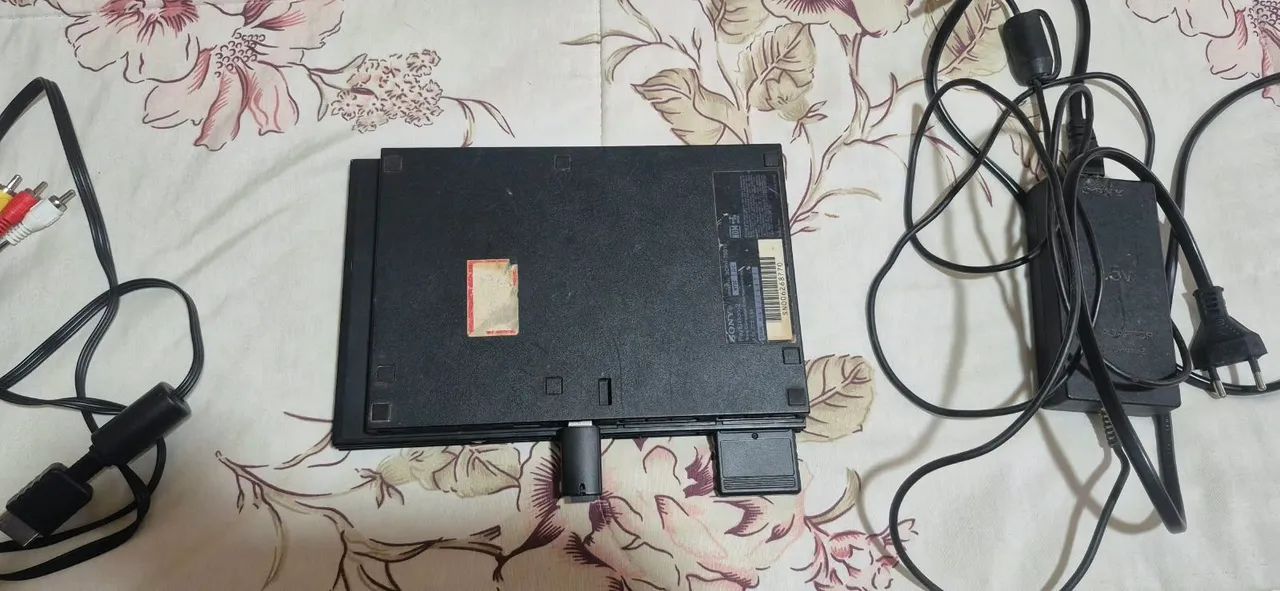 Ps2 compacto, em excelente estado, pronto para jogar. - Foto 5