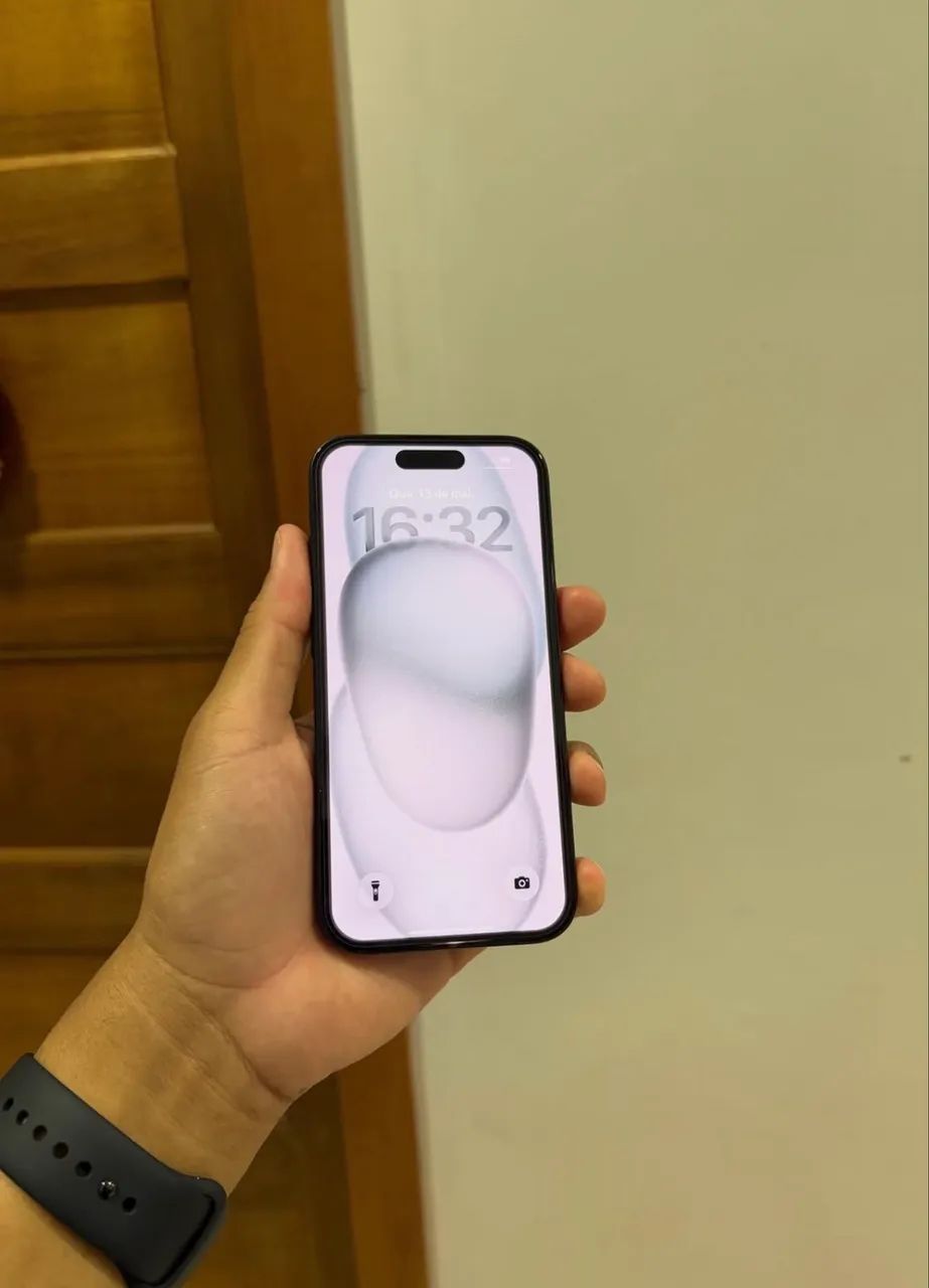 iPhone 15