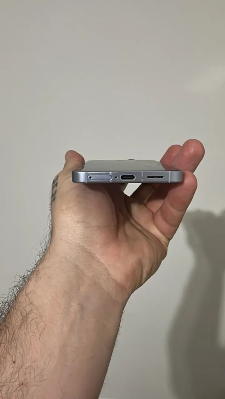 Samsung Galaxy S25 (256GB)