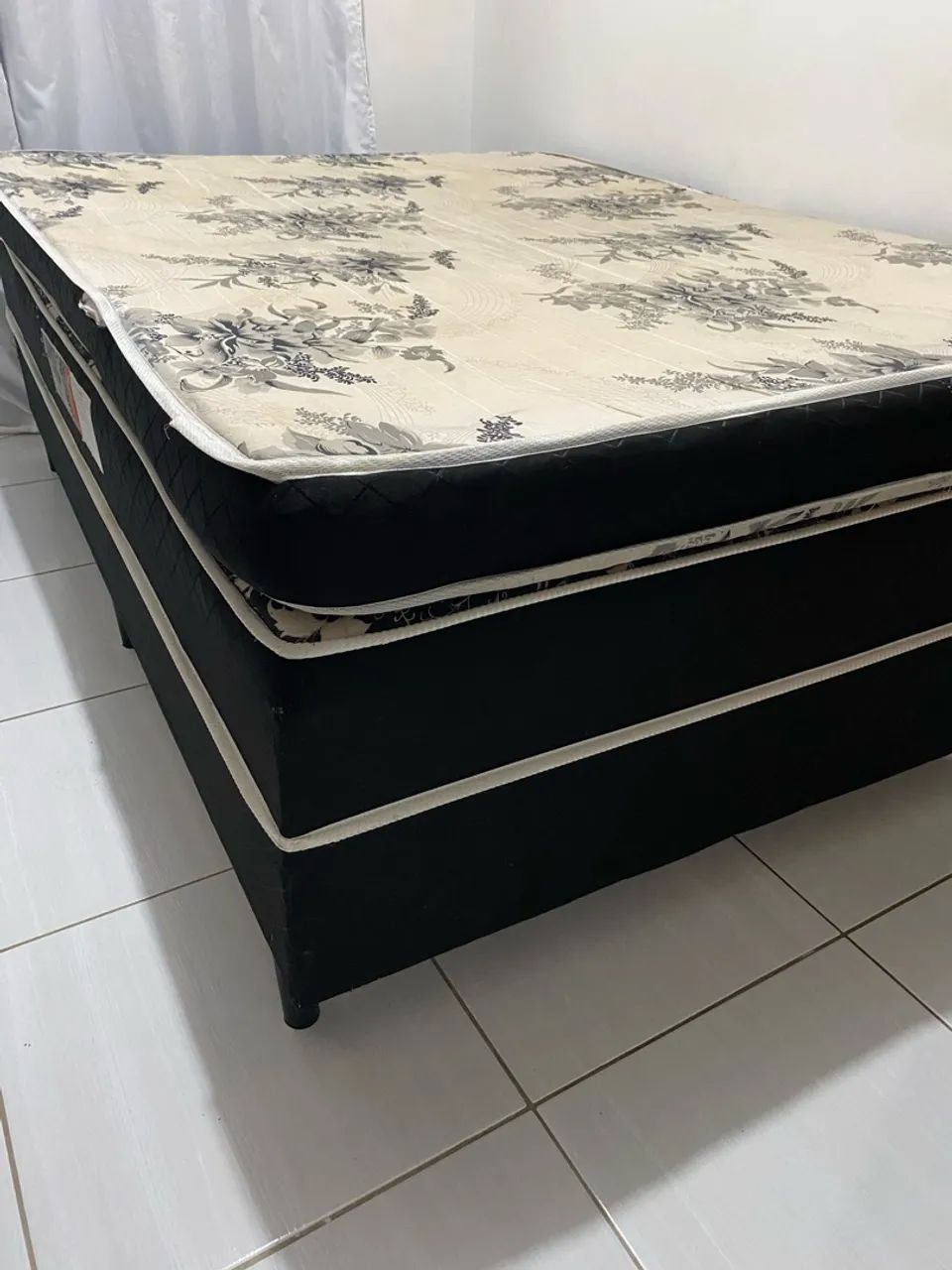 CAMA BOX + COLCHÃO 