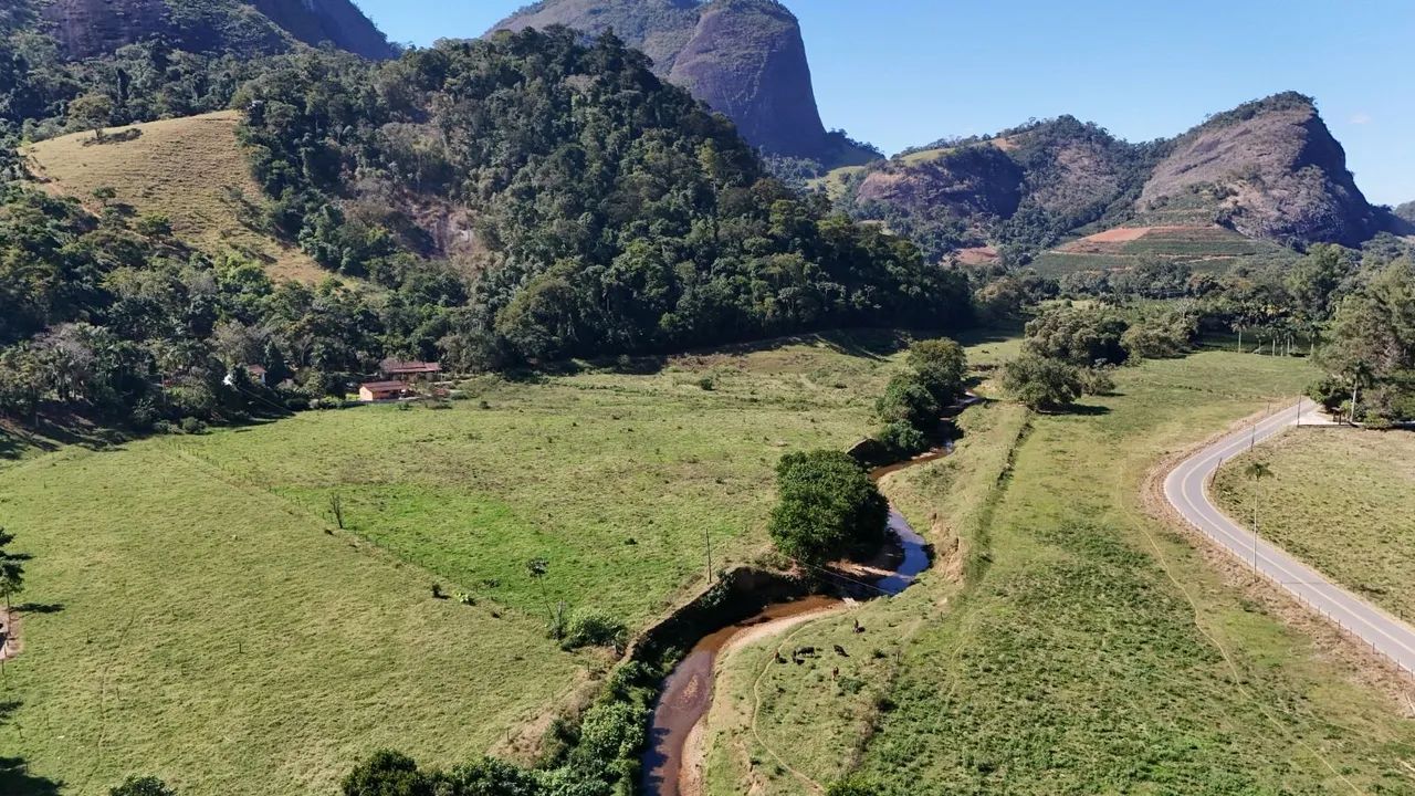 Sitio cachoeiro burarama  bom p/ café - Foto 4