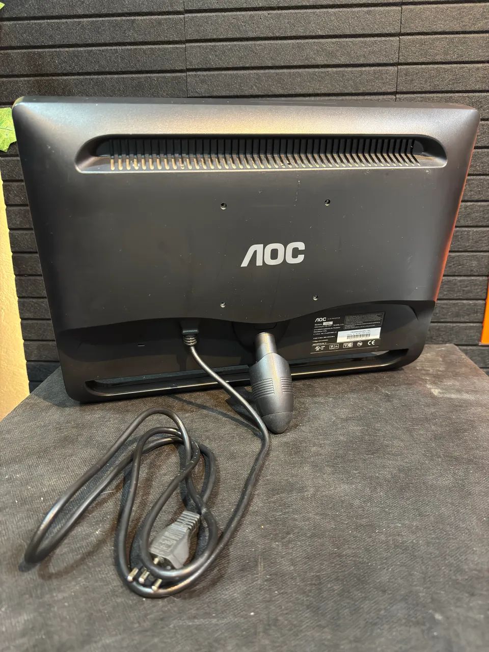 Monitor AOC F19L 18,5? - Foto 2