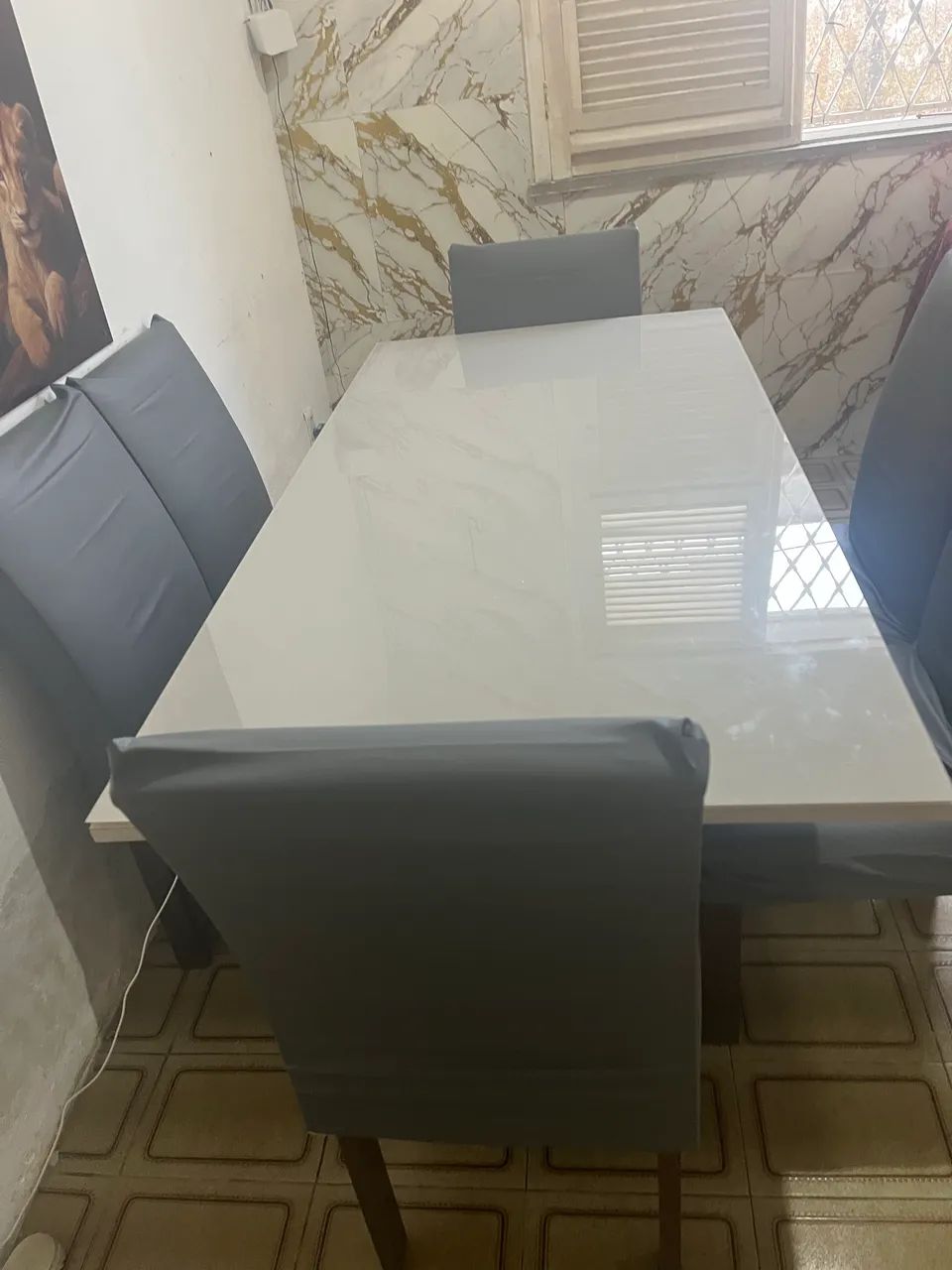 Vende-se Mesa de 6 cadeiras - Foto 4