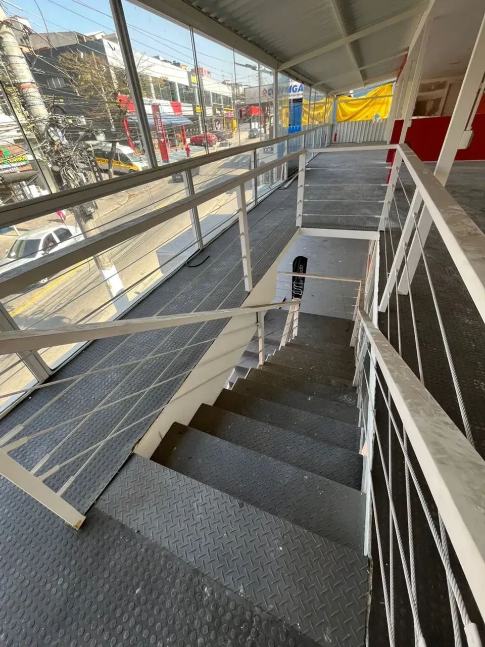 ESPAÇO COMERCIAL 170M² | FACHADA DE 30M - Foto 4