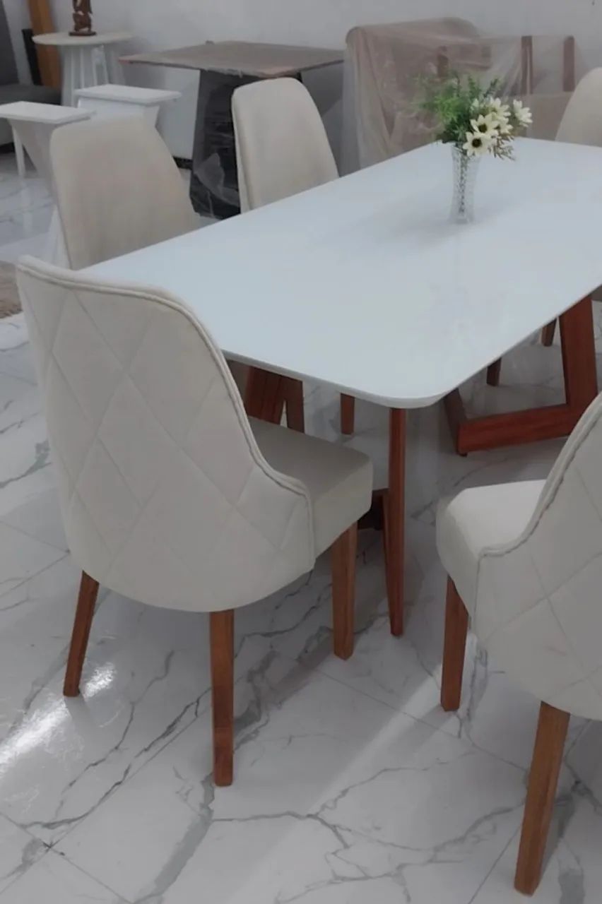 Conjunto Mesa e Cadeiras L.U.X.O - 100% Madeira - Foto 3