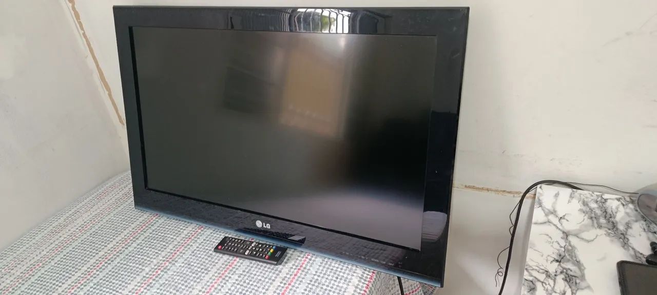 TV LG 32' não é smartv  - Foto 2