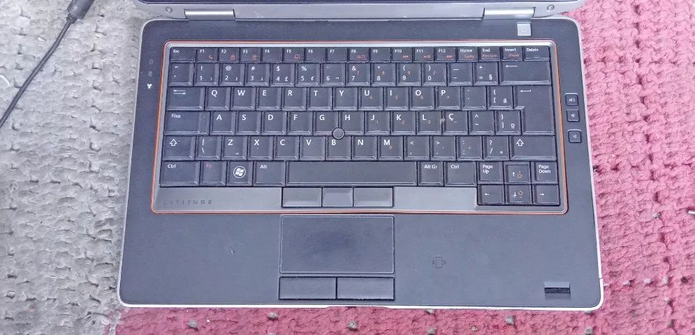 Notebook Dell 6320 Core i5 - 4GB de RAM e HD de 160GB Liux Mint - Foto 3