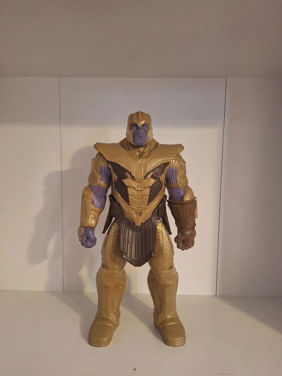 Boneco Thanos Vingadores 30cm Hasbro