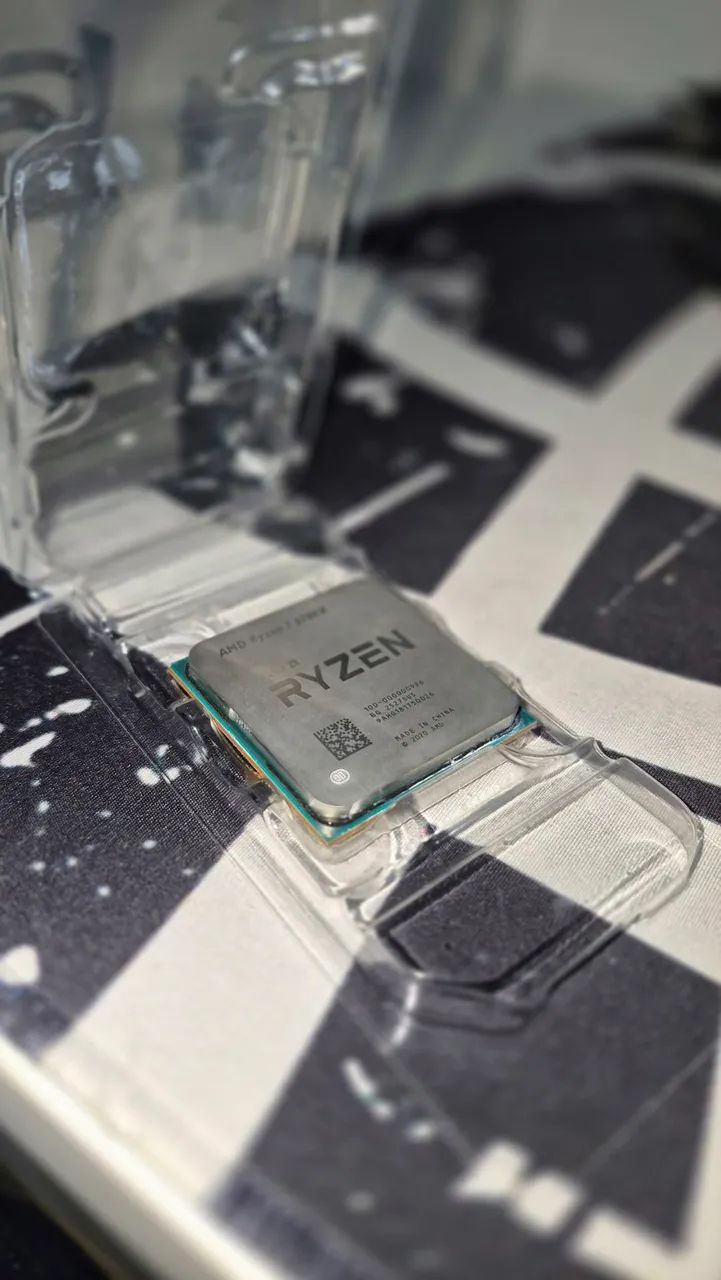 RYZEN 7 5700X