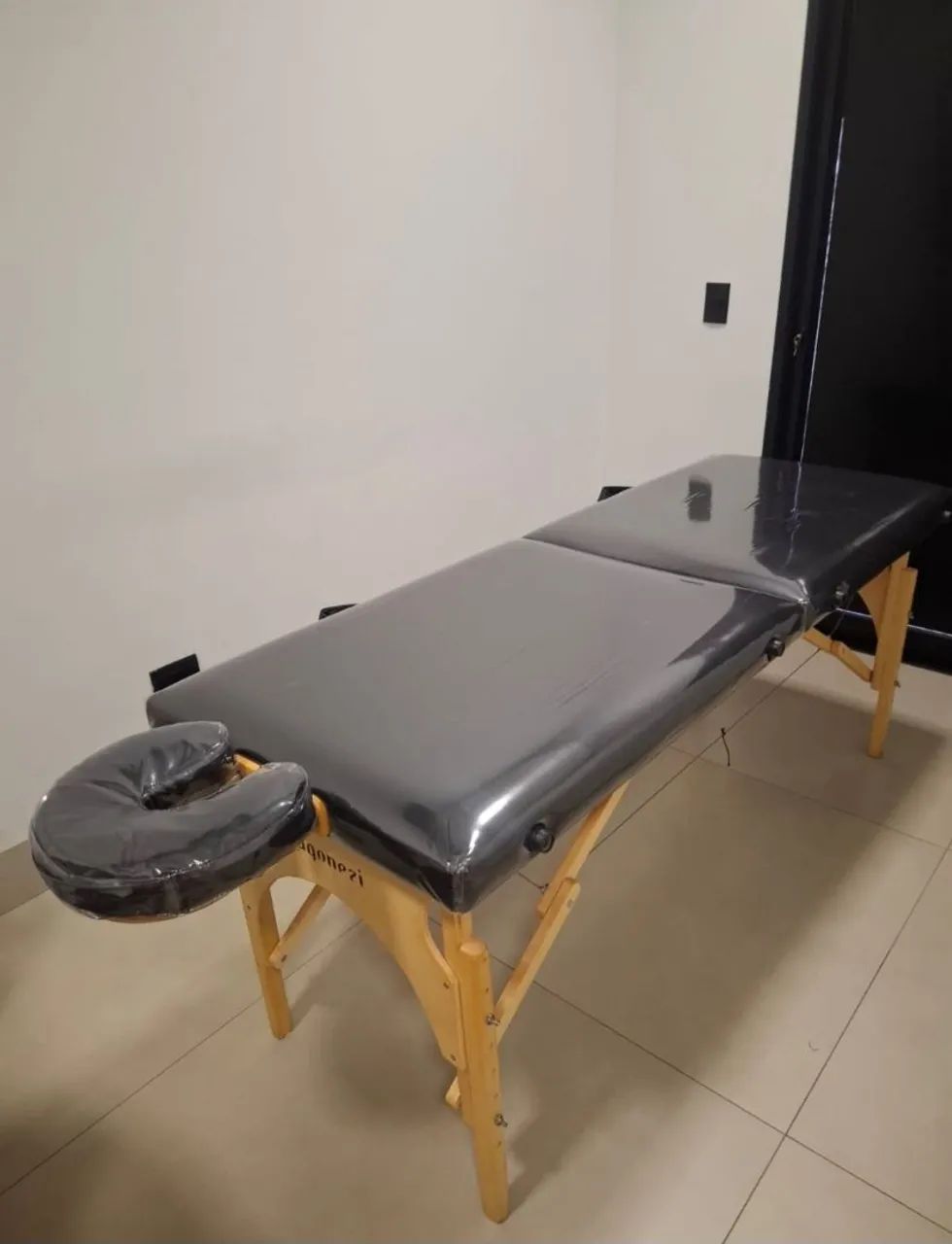 Maca dobrável Preta emplastificada 