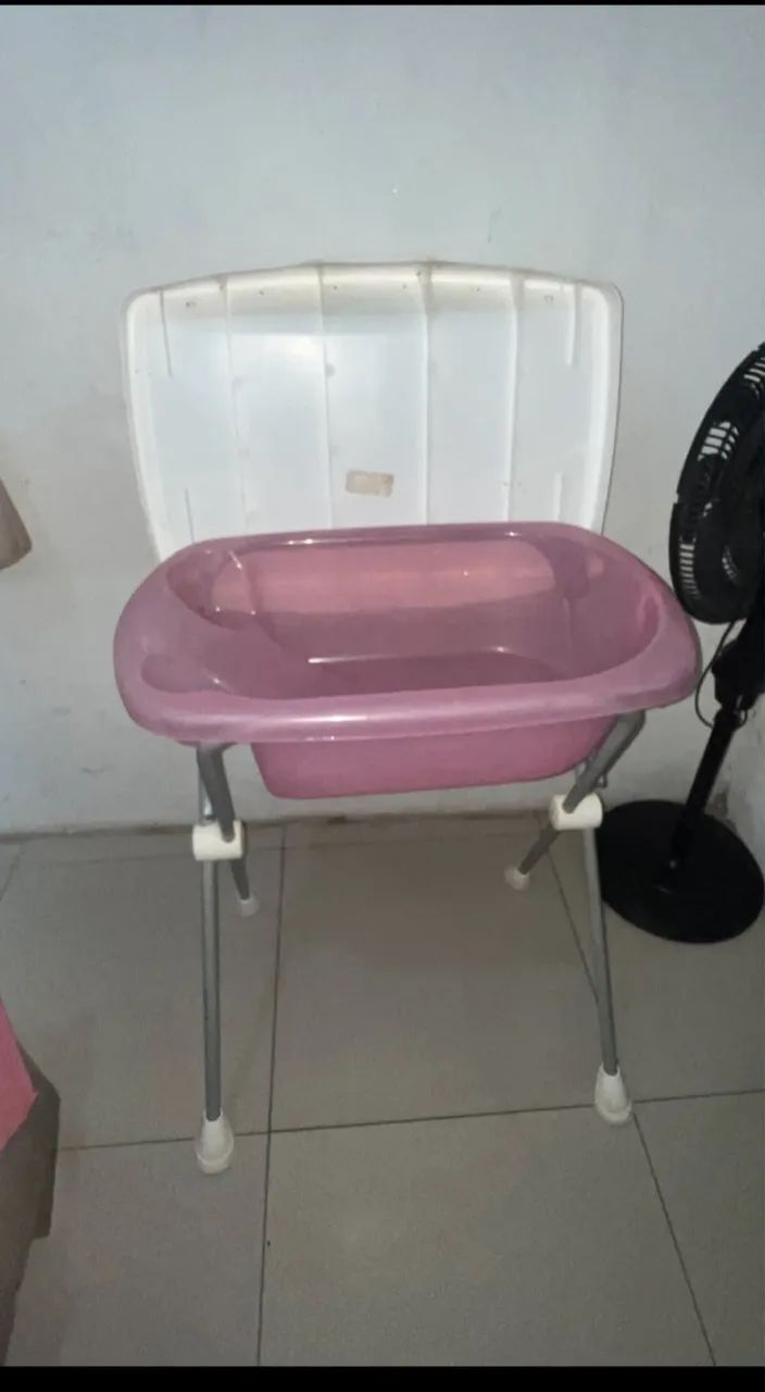VENDE-SE TROCADOR 