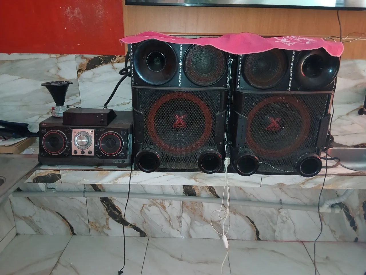 Som LG 1200