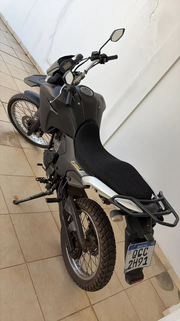 LANDER 250  - Foto 3
