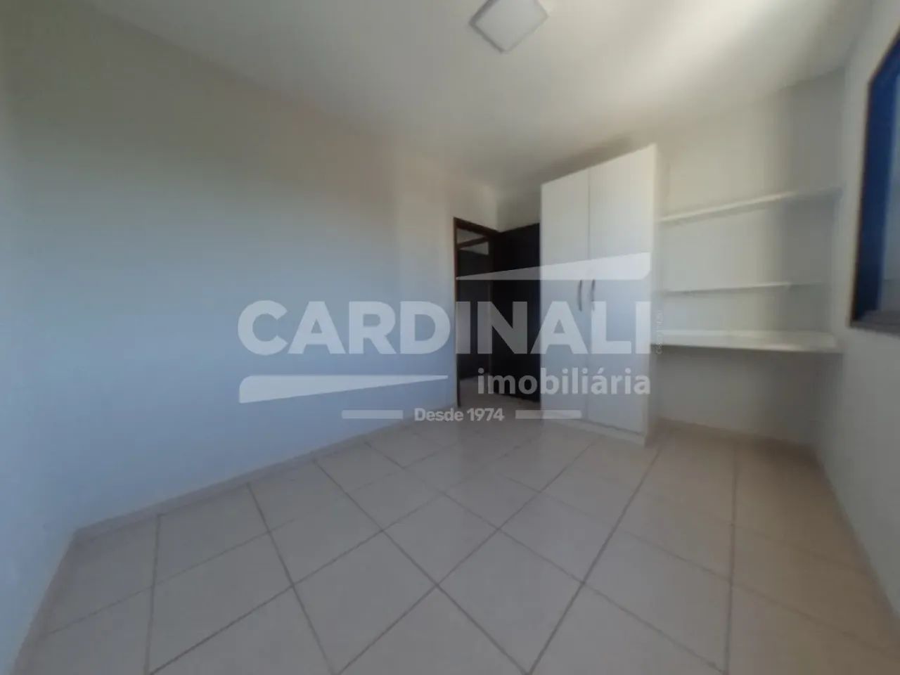 Apartamento 2 quartos com garagem e piscina - Foto 4