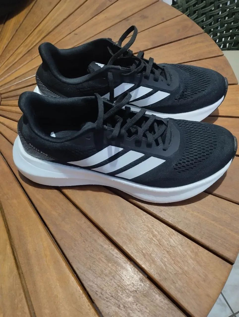 Tênis Adidas 42 - Foto 5
