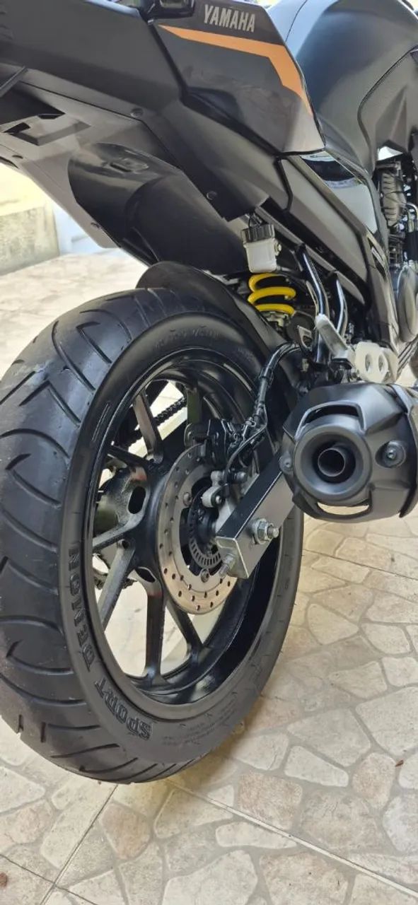 Moto super conservada cor verde fosco com preta  - Foto 4