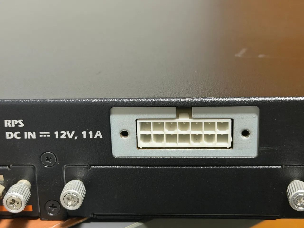 Switch Dell Power Connect 7048 - Foto 2