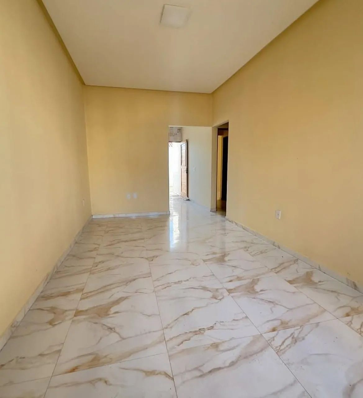 Vendo com urgência casa no guamá- SF  - Foto 3