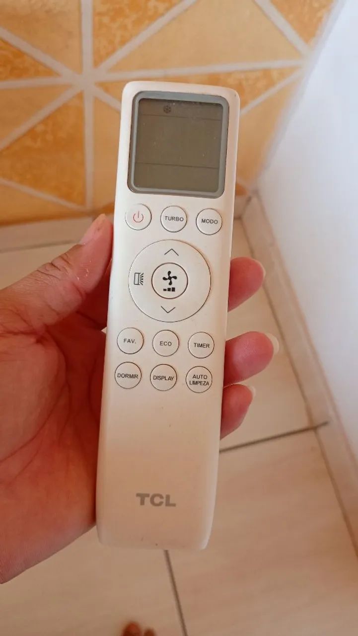 Ar condicionado 12 mil bts 220v - Foto 3