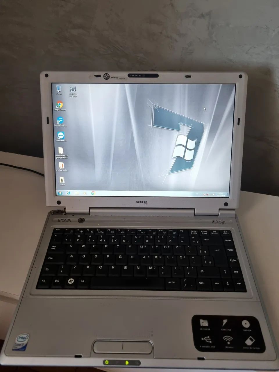 Notebook CCE Win Core 2 Duo 2GB HD 250GB - Foto 2