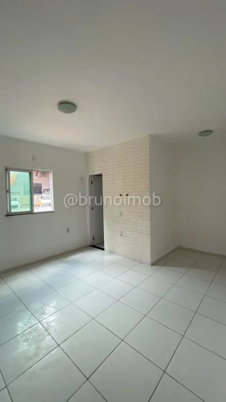 Casa duplex com 5 quartos, 4 suítes, lavabo, 2 vagas na Maraponga - Foto 4