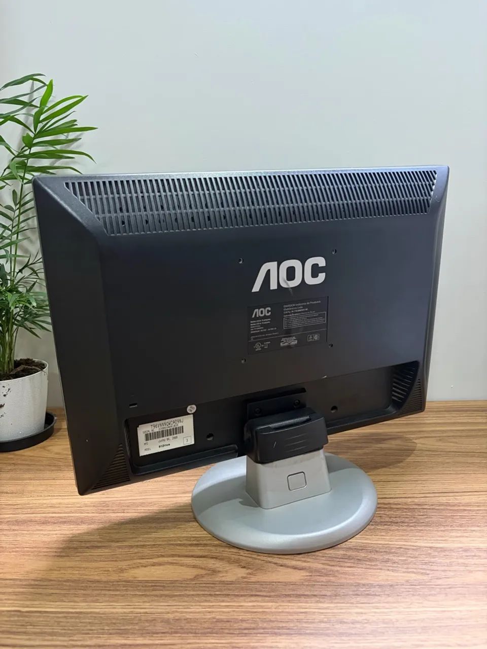 Monitor AOC 19 polegadas  - Foto 2