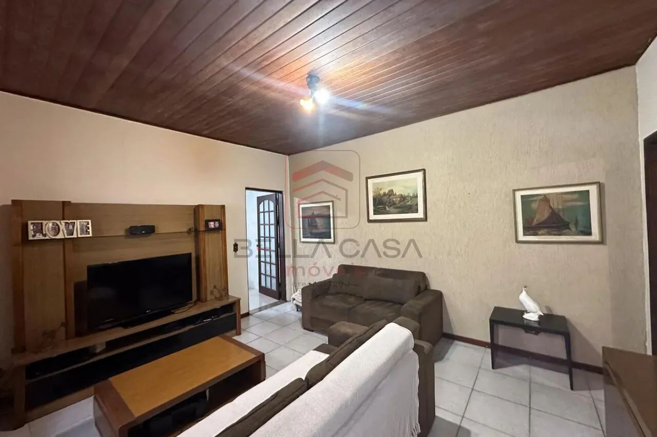 Casa à venda com 120m², 4 quartos e 2 vagas